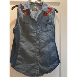 Cavalini Sleeveless Denim Shirt with Embroidered Roses, Size Medium